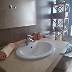 El Ocean View Apartment *